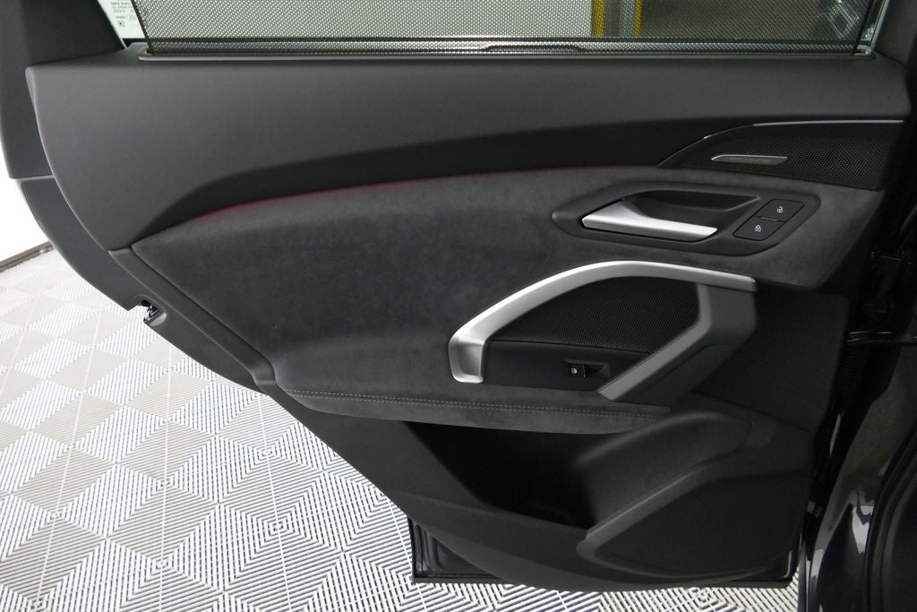 2026 Audi SQ5 Premium Plus quattro