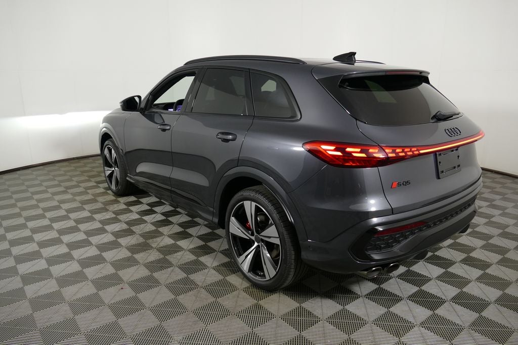2026 Audi SQ5 Premium Plus quattro