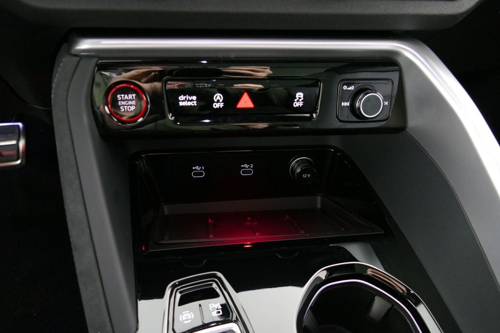 2026 Audi SQ5 Premium Plus quattro