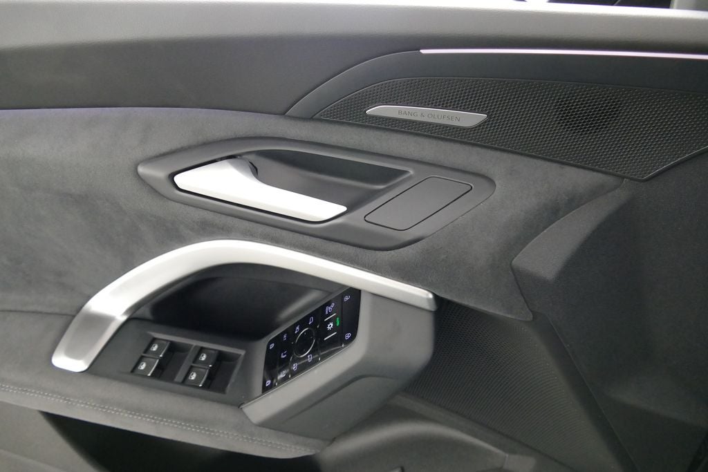 2026 Audi SQ5 Premium Plus quattro