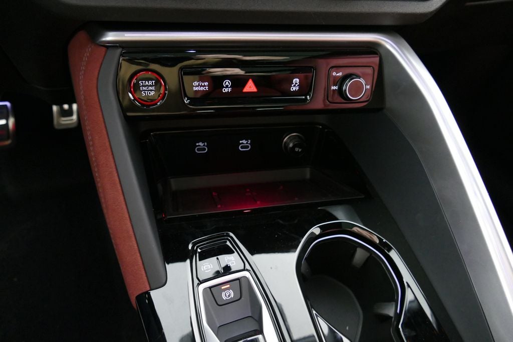 2026 Audi SQ5 Premium Plus quattro