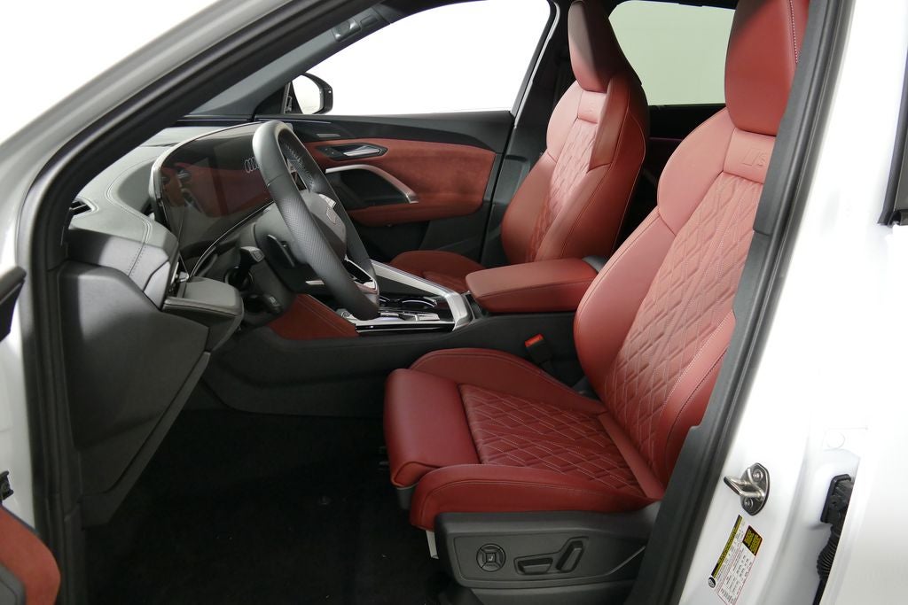 2026 Audi SQ5 Premium Plus quattro