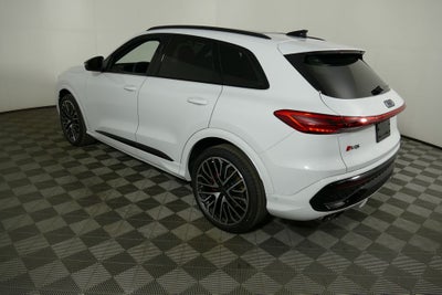 2026 Audi SQ5 Premium Plus quattro