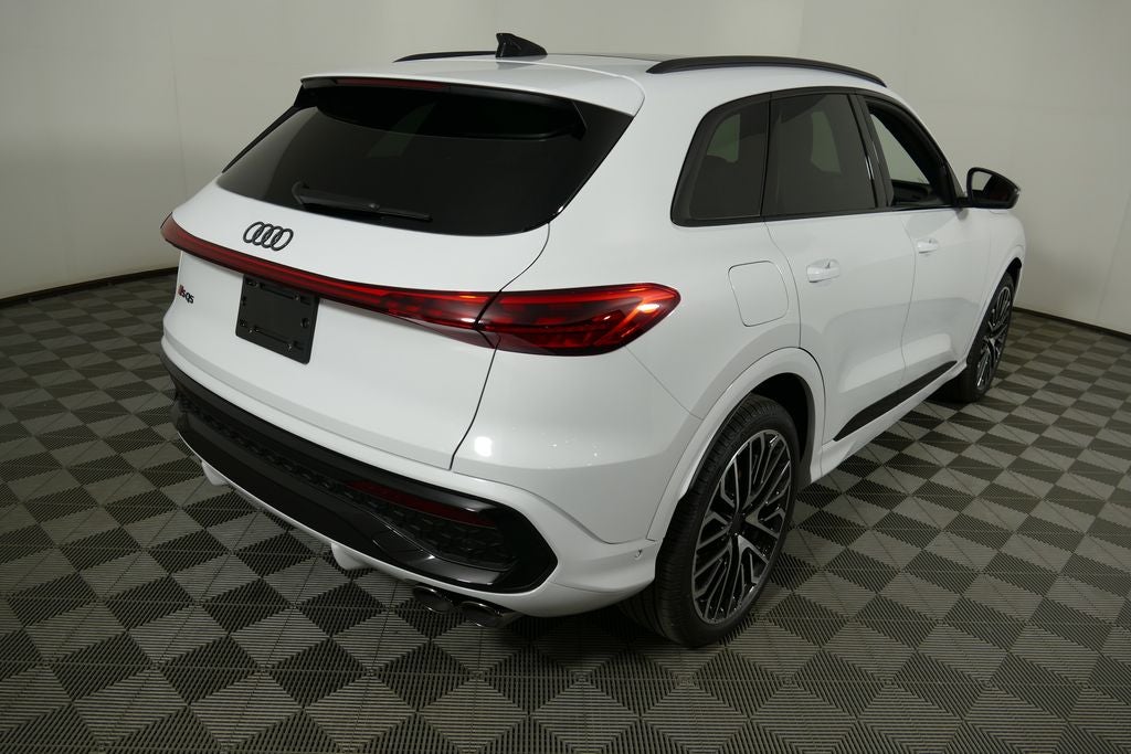 2026 Audi SQ5 Premium Plus quattro