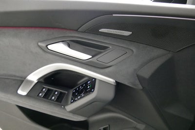 2026 Audi SQ5 Premium Plus quattro