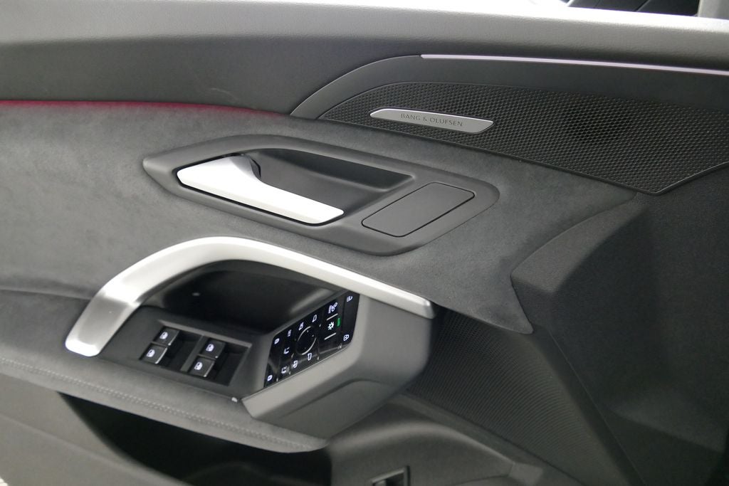 2026 Audi SQ5 Premium Plus quattro
