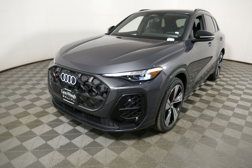 2026 Audi SQ5 Premium Plus quattro