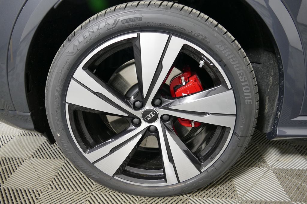 2026 Audi SQ5 Premium Plus quattro