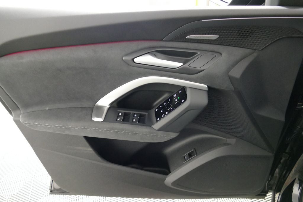 2026 Audi SQ5 Premium Plus quattro