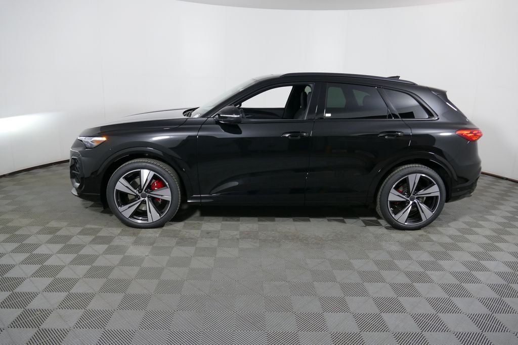 2026 Audi SQ5 Premium Plus quattro