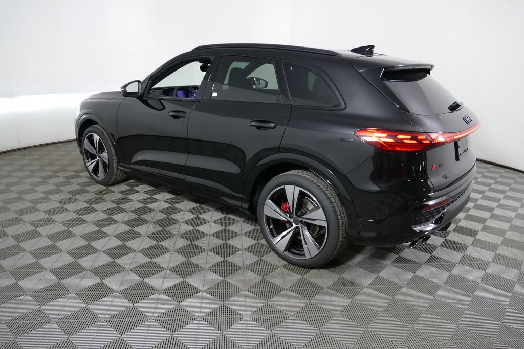 2026 Audi SQ5 Premium Plus quattro