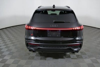 2026 Audi SQ5 Premium Plus quattro
