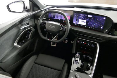 2026 Audi SQ5 Premium Plus quattro