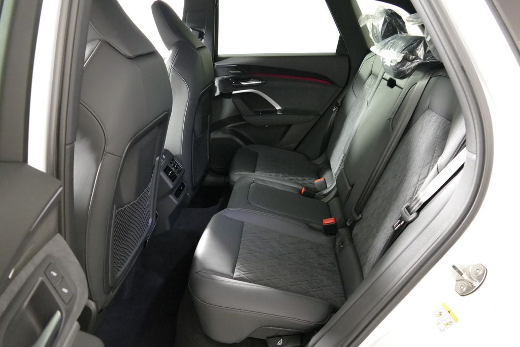 2026 Audi SQ5 Premium Plus quattro