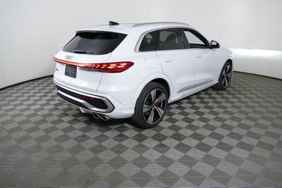 2026 Audi SQ5 Premium Plus quattro