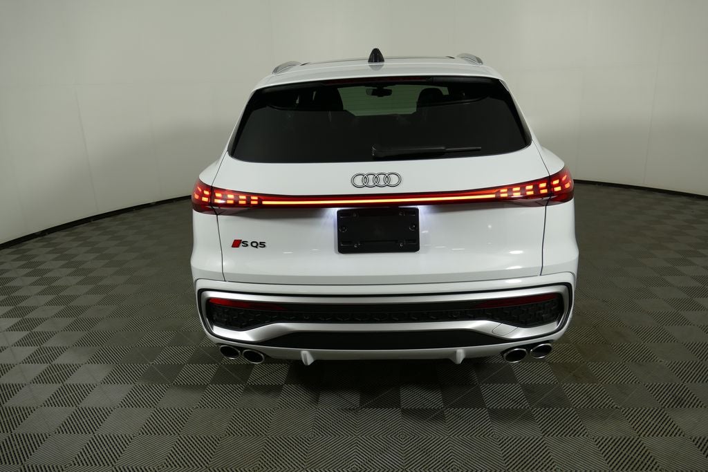 2026 Audi SQ5 Premium Plus quattro