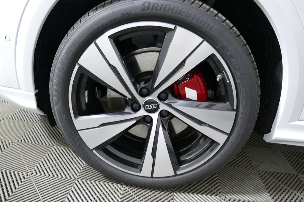 2026 Audi SQ5 Premium Plus quattro