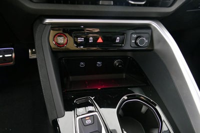 2026 Audi SQ5 Premium Plus quattro