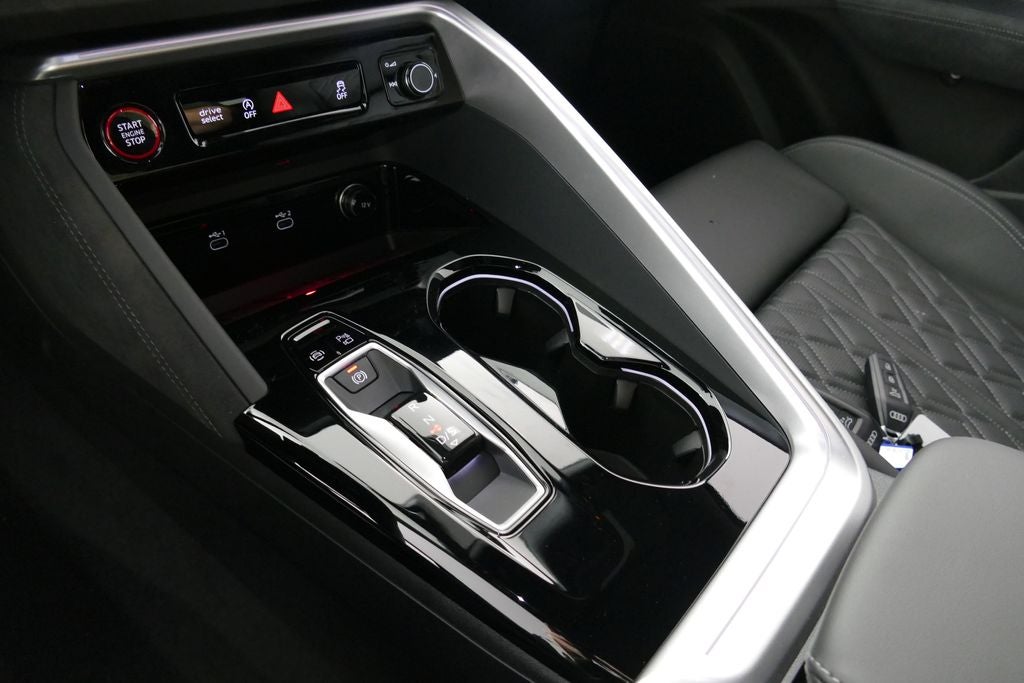 2026 Audi SQ5 Premium Plus quattro