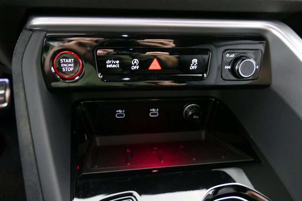 2026 Audi SQ5 Premium Plus quattro