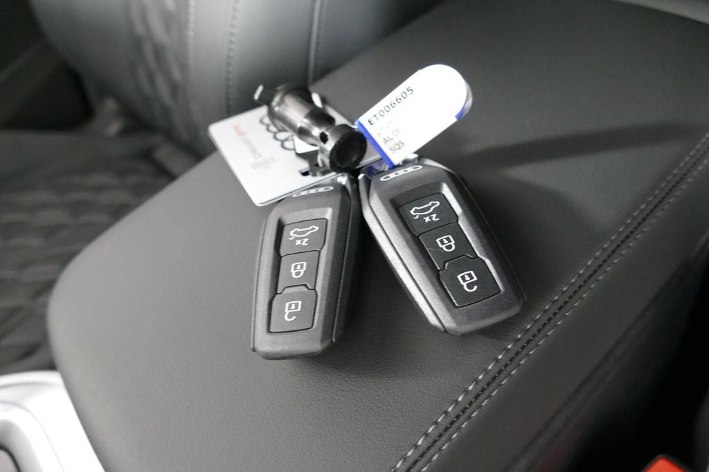 2026 Audi SQ5 Premium Plus quattro