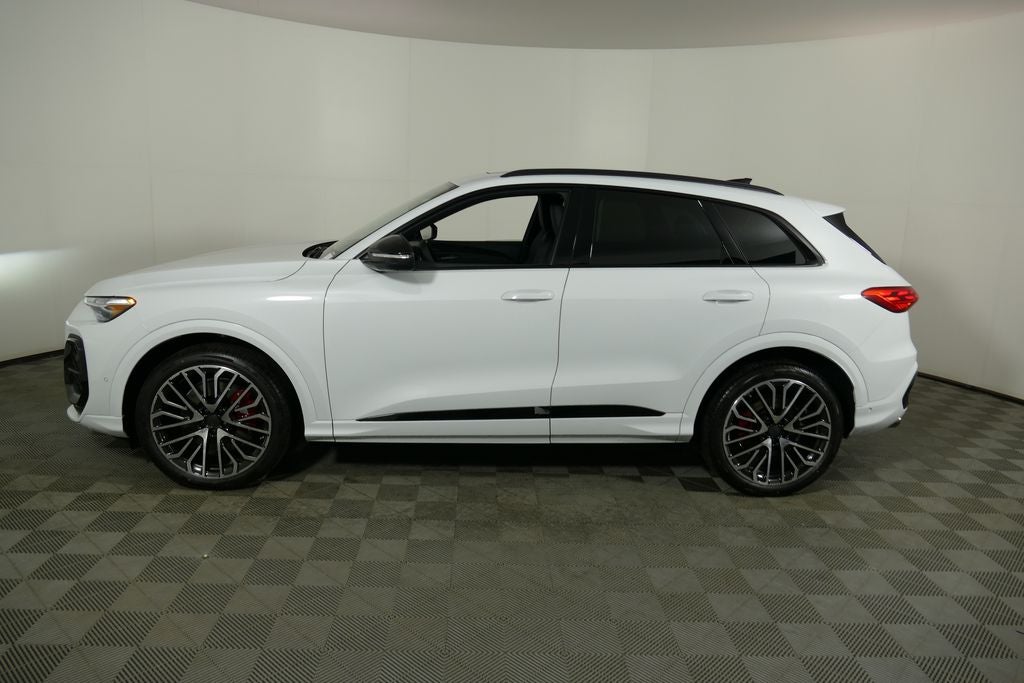 2026 Audi SQ5 Premium Plus quattro