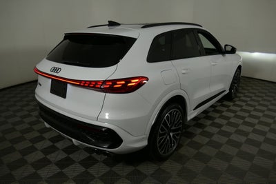 2026 Audi SQ5 Premium Plus quattro