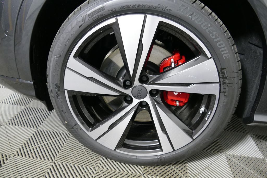 2026 Audi SQ5 Premium Plus quattro