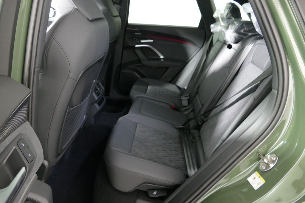 2026 Audi SQ5 Premium Plus quattro