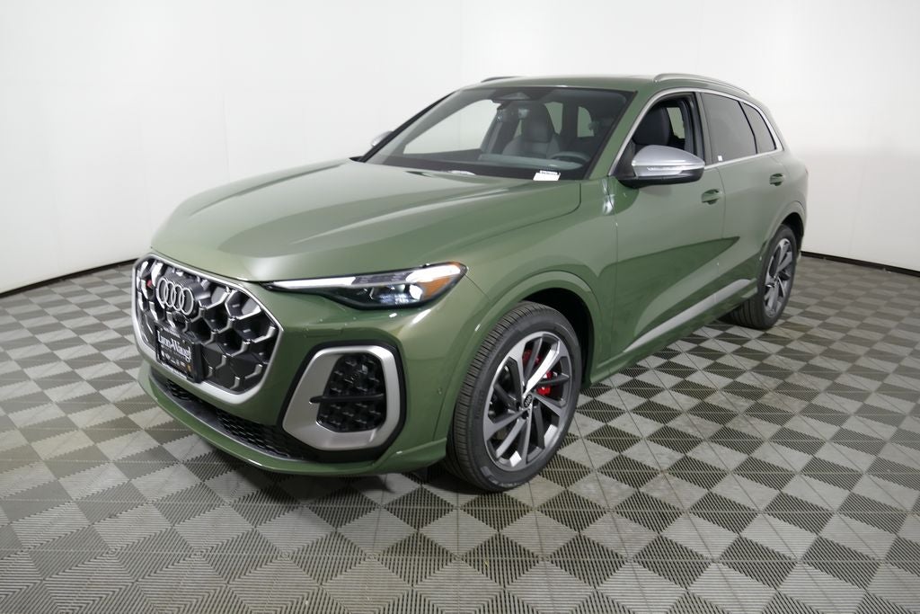 2026 Audi SQ5 Premium Plus quattro