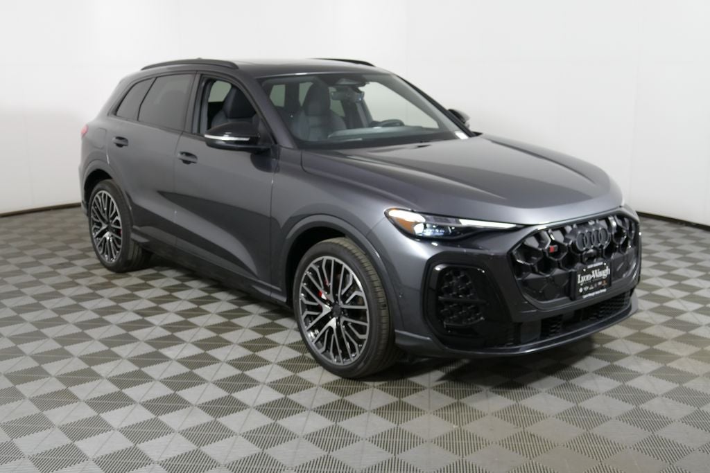 2026 Audi SQ5 Premium Plus quattro