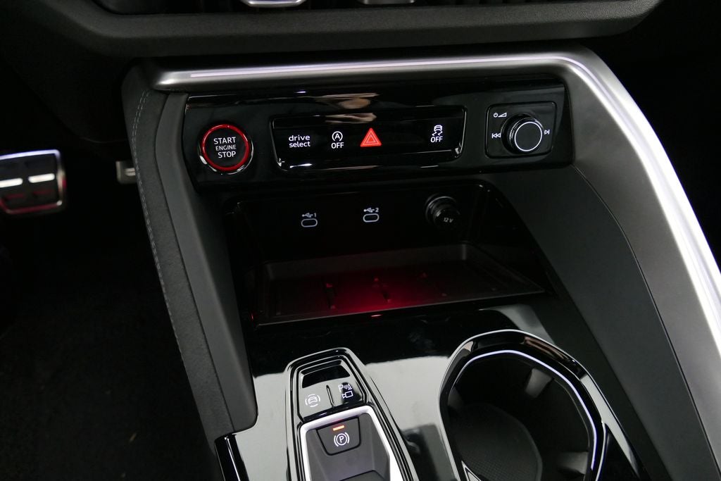 2026 Audi SQ5 Premium Plus quattro