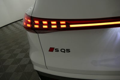 2026 Audi SQ5 Premium Plus quattro