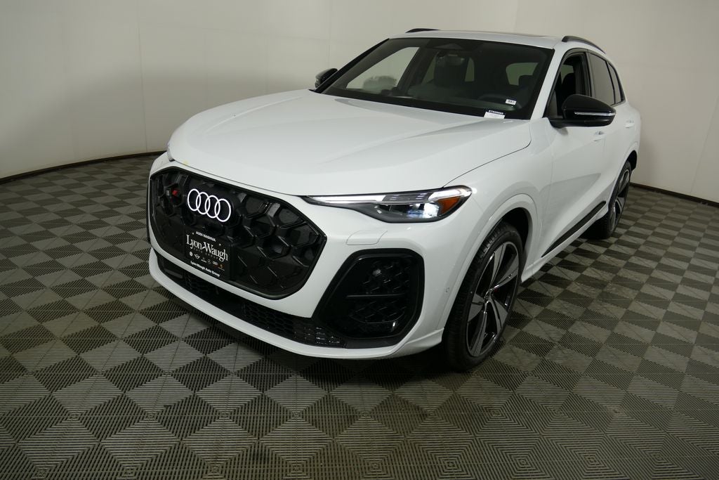 2026 Audi SQ5 Premium Plus quattro