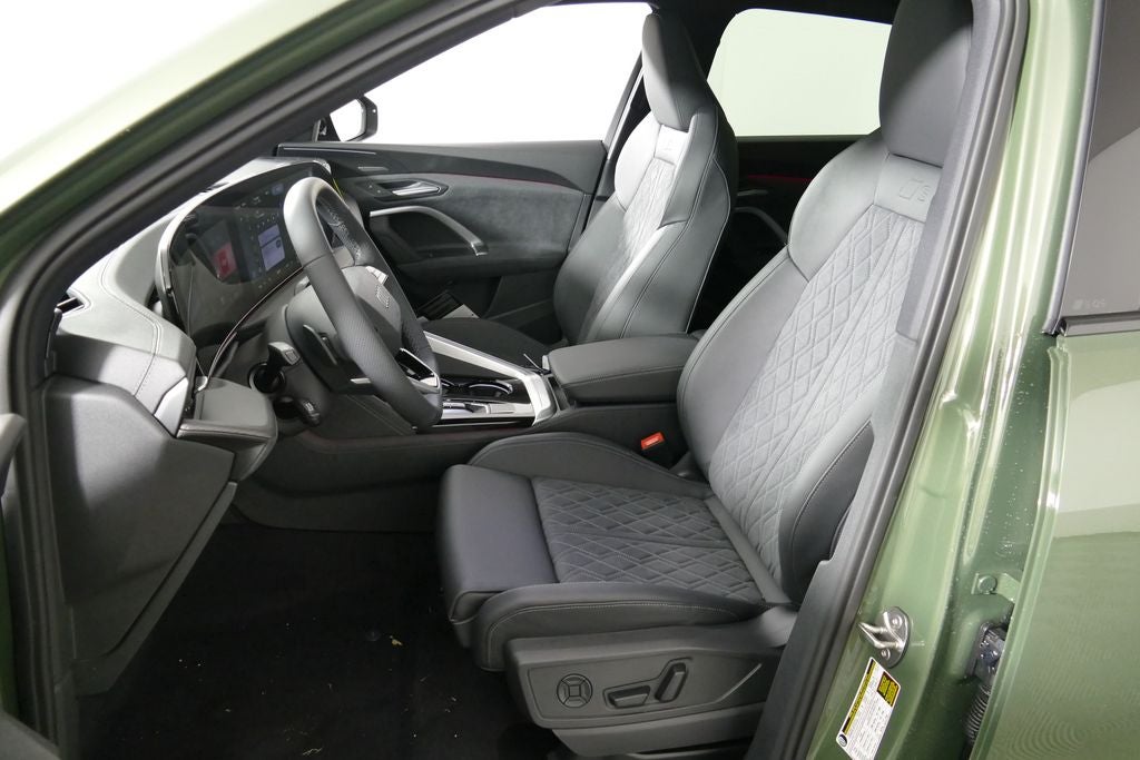 2026 Audi SQ5 Premium Plus quattro