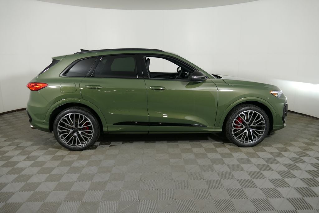 2026 Audi SQ5 Premium Plus quattro