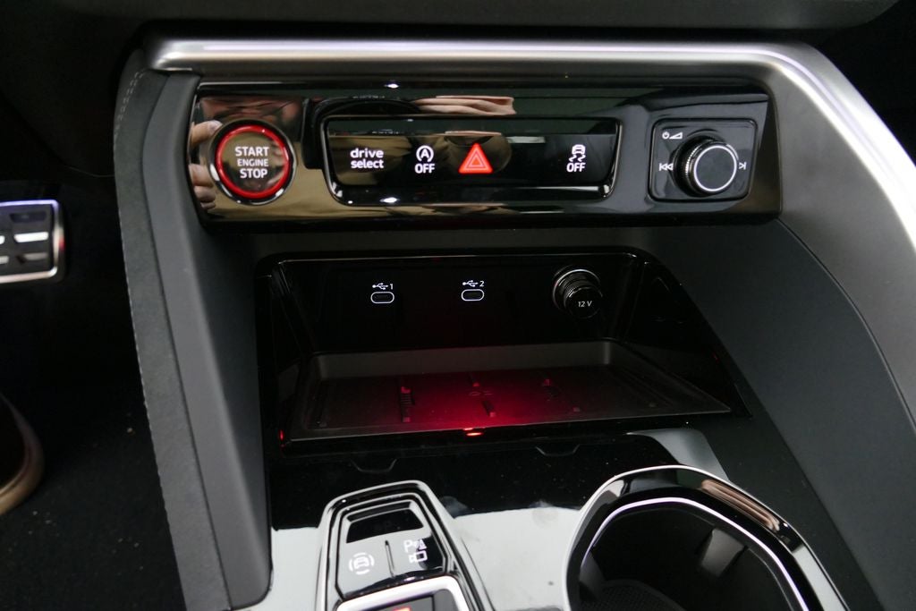 2026 Audi SQ5 Premium Plus quattro