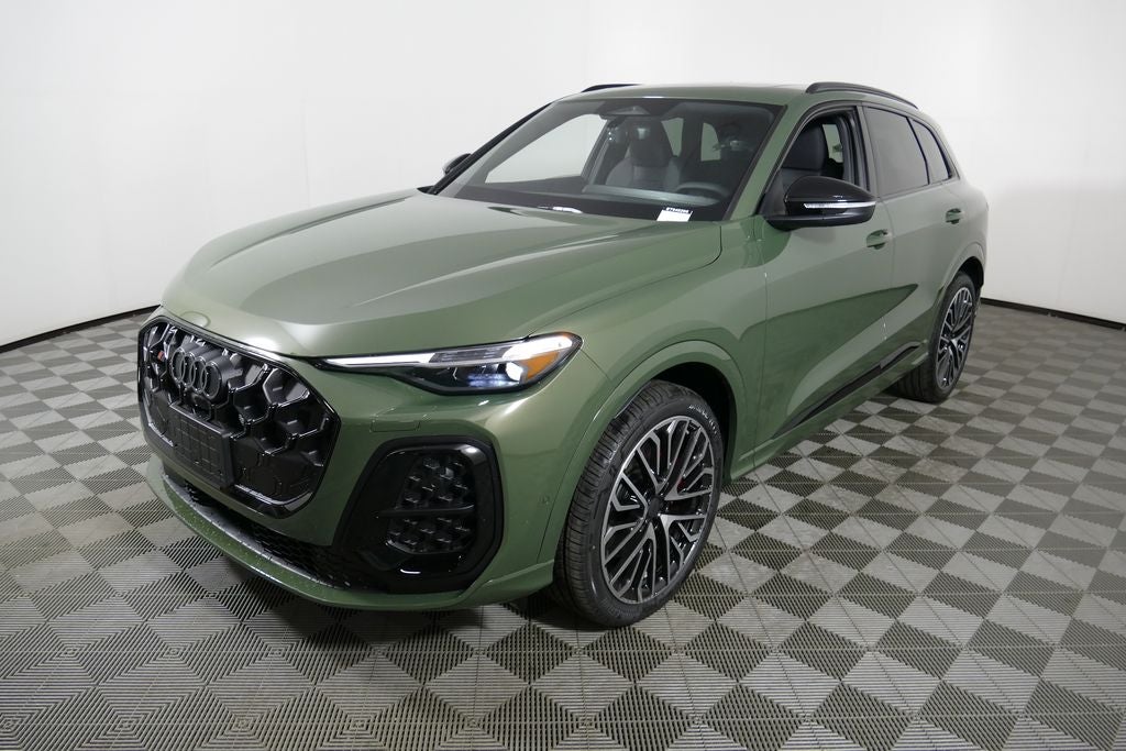 2026 Audi SQ5 Premium Plus quattro