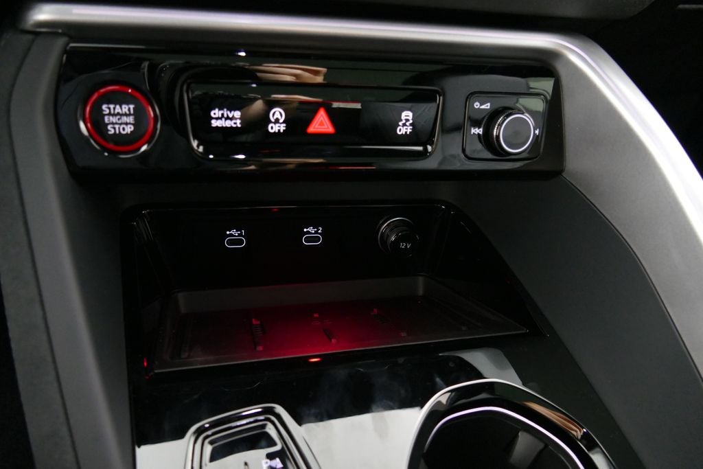 2026 Audi SQ5 Premium Plus quattro