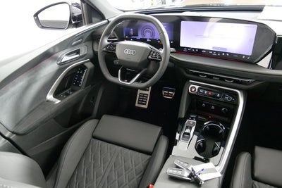 2026 Audi SQ5 Premium Plus quattro