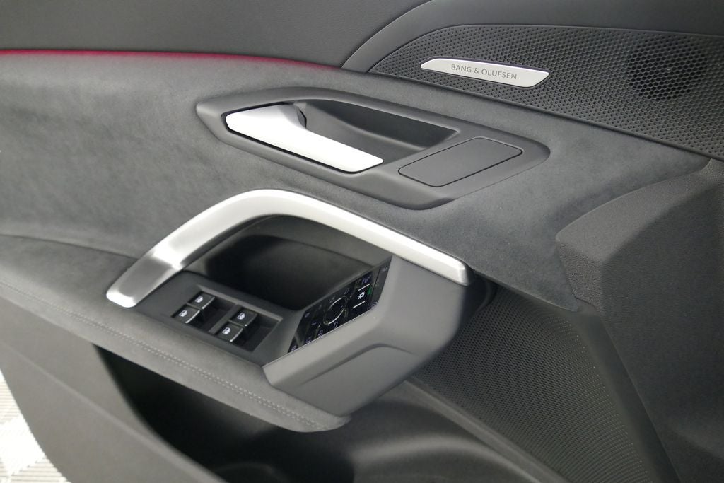 2026 Audi SQ5 Premium Plus quattro