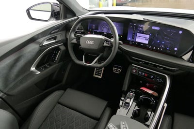 2026 Audi SQ5 Premium Plus quattro
