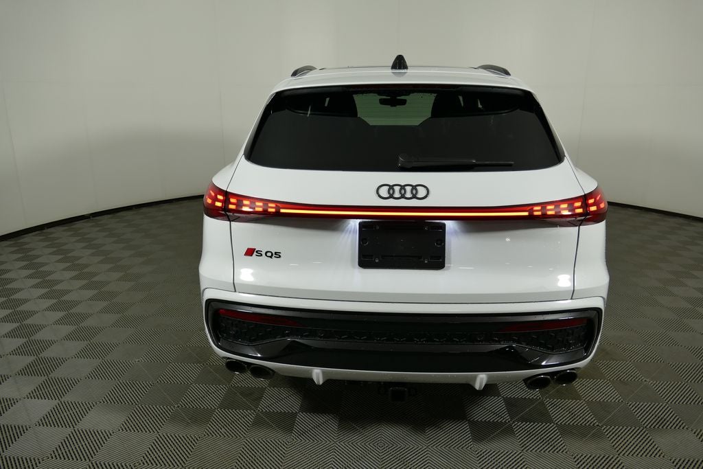 2026 Audi SQ5 Premium Plus quattro