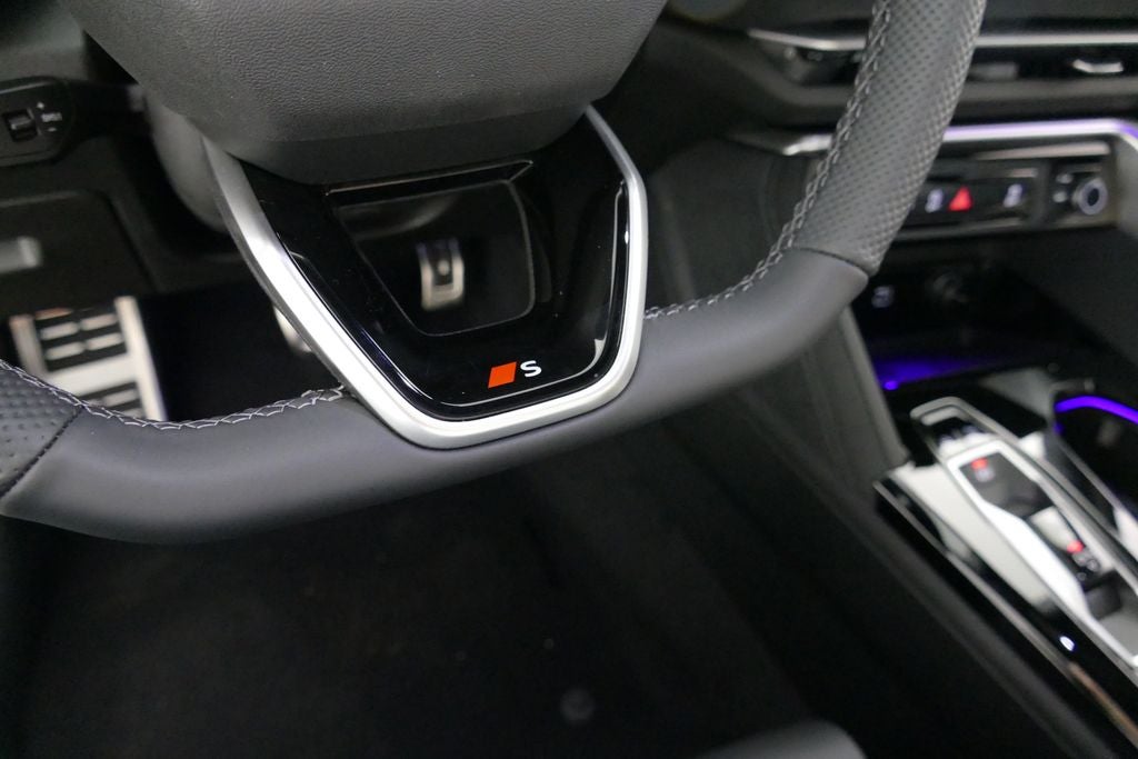 2026 Audi SQ5 Premium Plus quattro