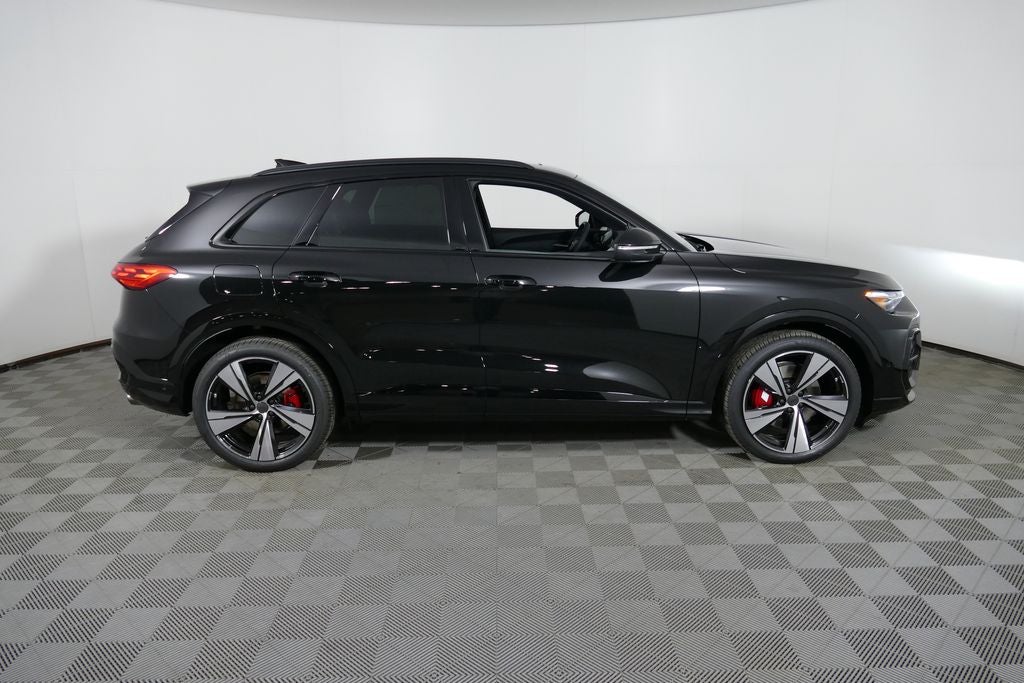 2026 Audi SQ5 Premium Plus quattro