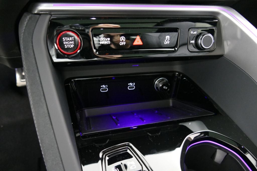 2026 Audi SQ5 Premium Plus quattro