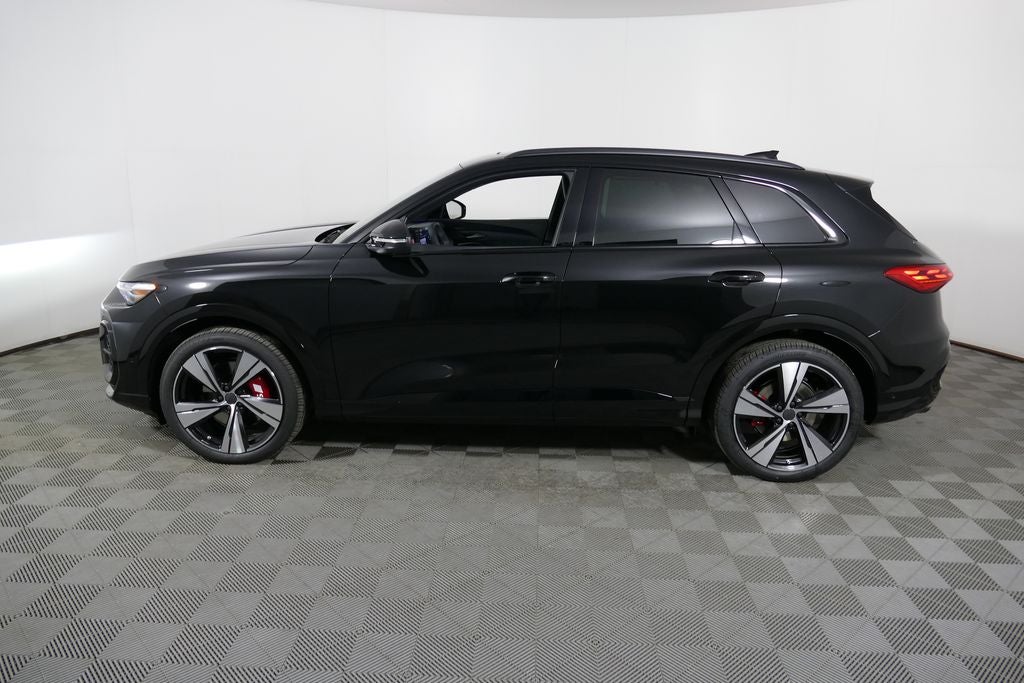 2026 Audi SQ5 Premium Plus quattro