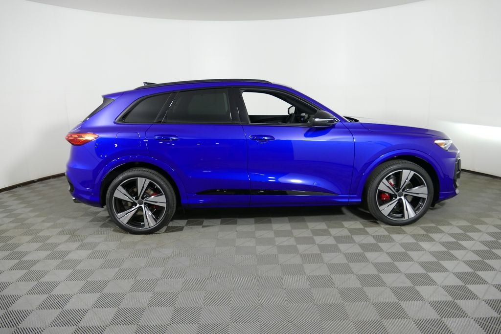 2026 Audi SQ5 Premium Plus quattro