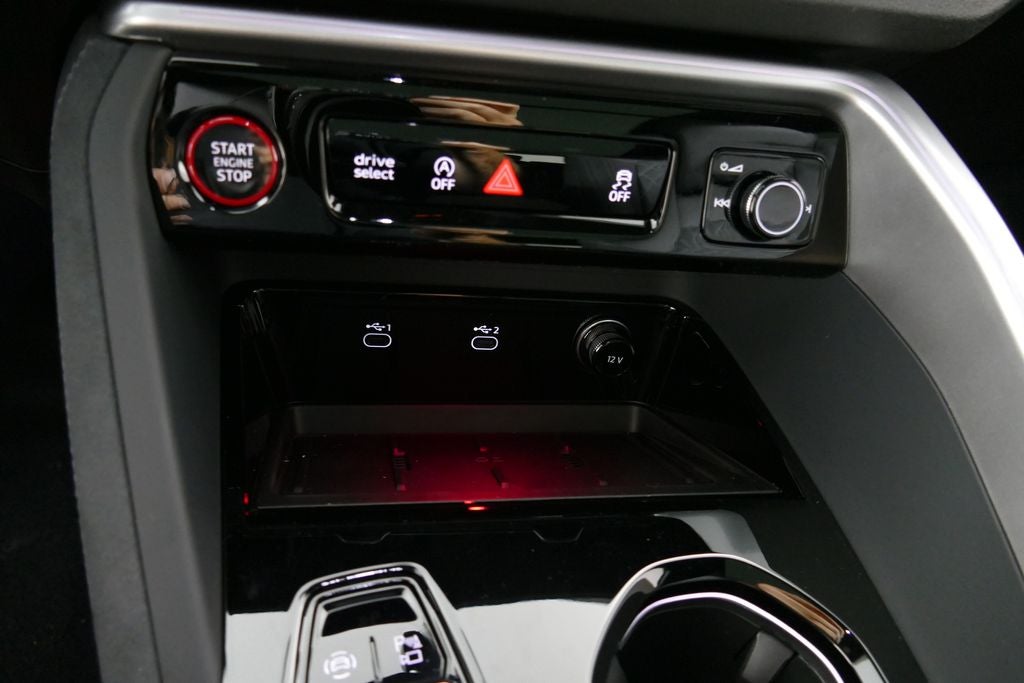 2026 Audi SQ5 Premium Plus quattro