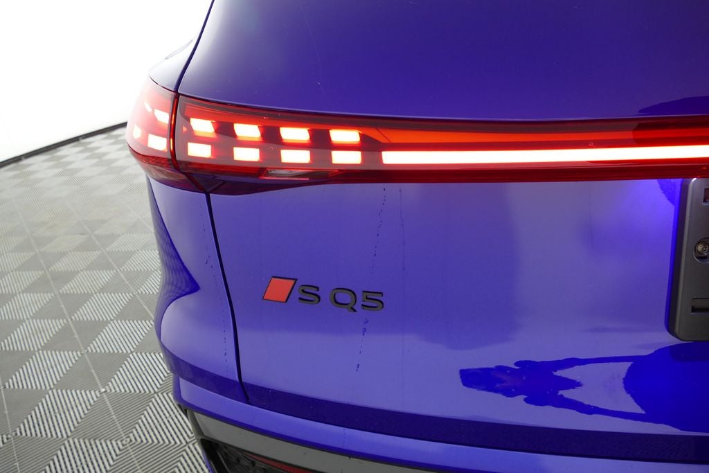 2026 Audi SQ5 Premium Plus quattro